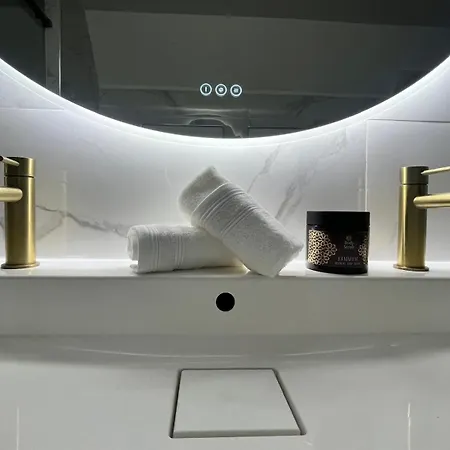 Vila Magnifique Maison En Plein Centre *